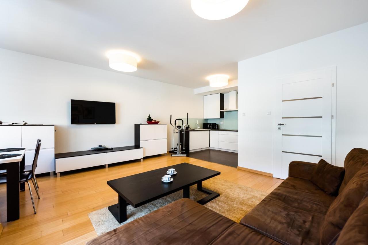 Mokotow Sunlight Apartment Varşovia Exterior foto